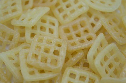 Diyaa Fryums (Square Chips) - 200 gm